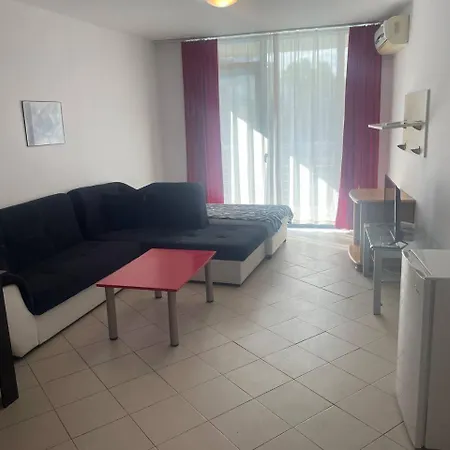 Apartament двустаен с изглед към басейна Słoneczny Brzeg